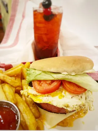 Geechie's Southern Style Restaurant, business photo 3