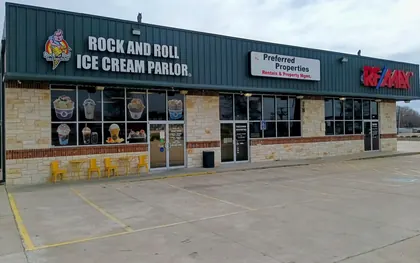 Rock And Roll Ice Cream Parlor, business photo 2