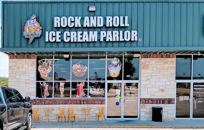 Rock And Roll Ice Cream Parlor, business photo 3