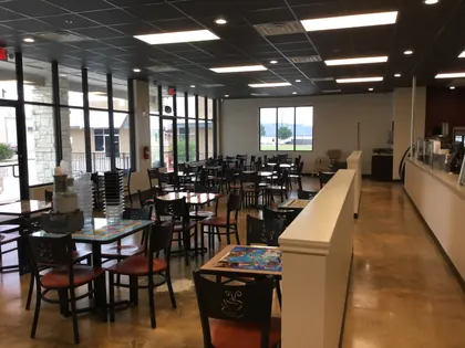 Village Pizza Killeen, business photo 3